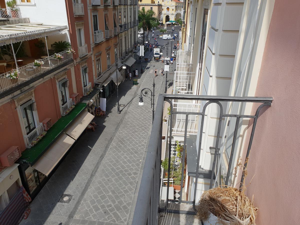 Domino House Sorrento Center Apartamento Exterior foto